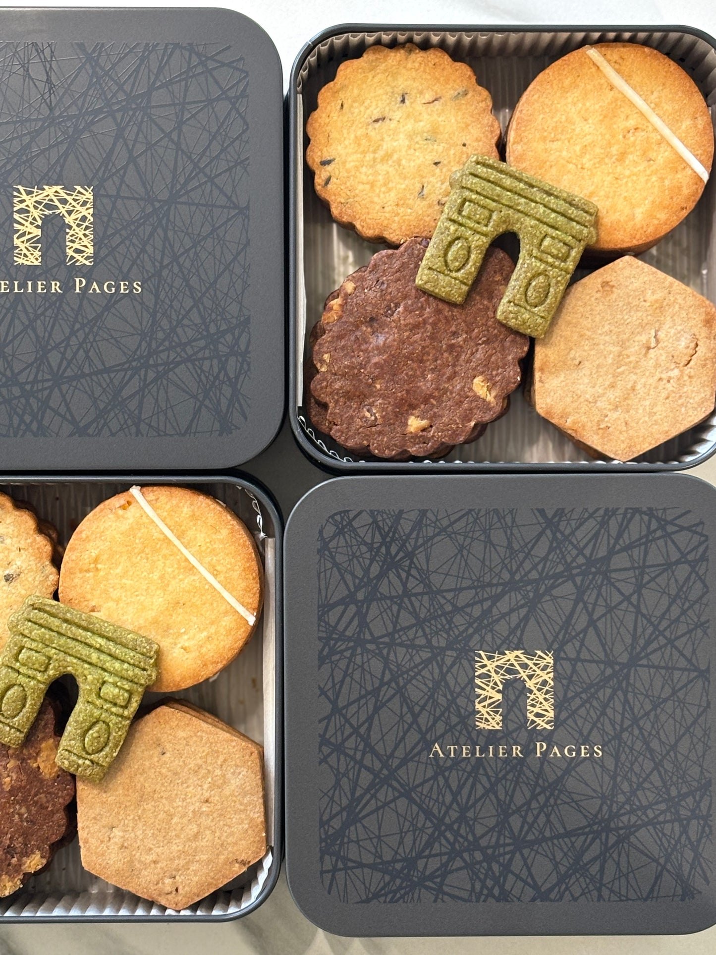 クッキー缶 “PARIS”